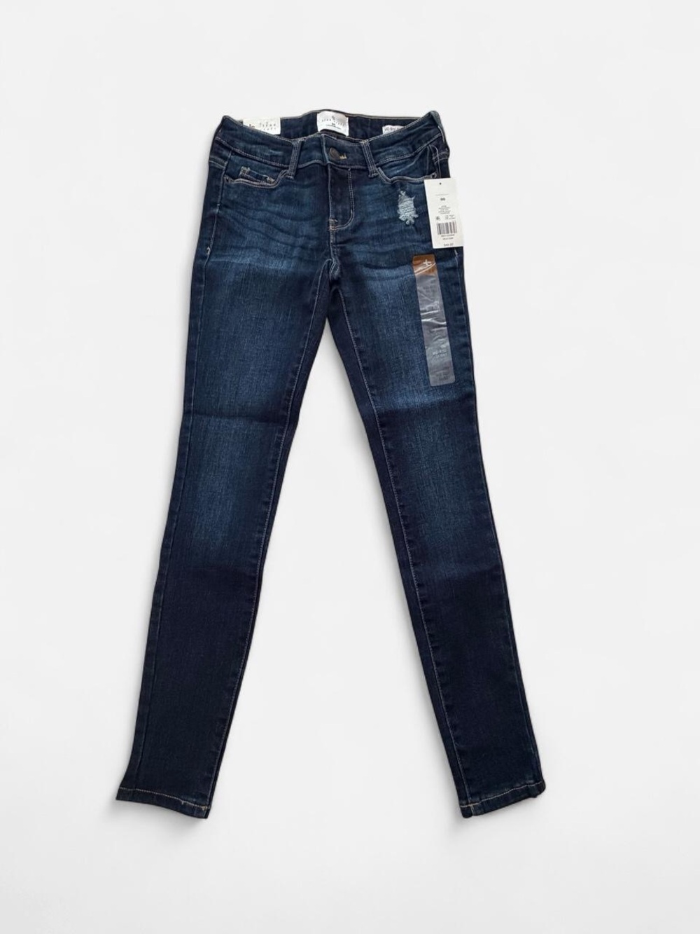 Juniors Dark Wash Skinny Jeans